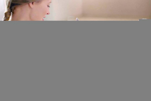 Котката тъпче собственика с лапи - какво означава?