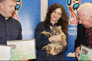 Меси, суарес и неймар живеят в зоопарка на саранск